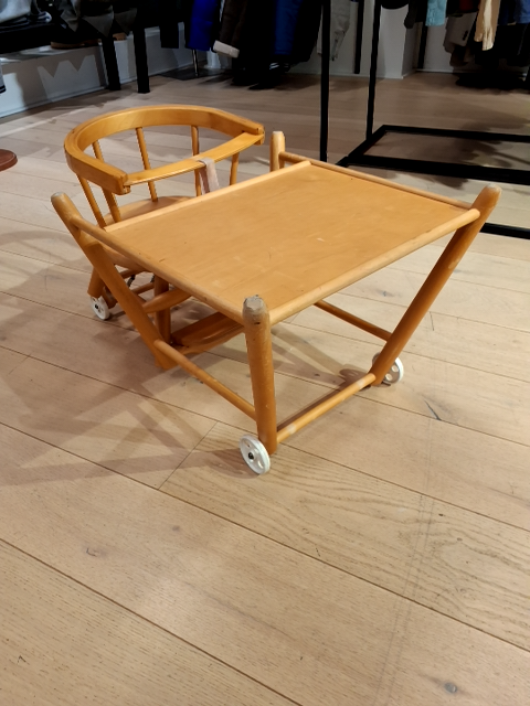 Høj barnestol / Bord